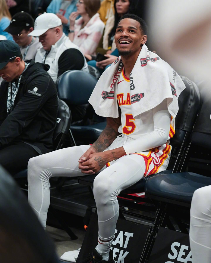 年终总决赛绝杀拉沃尔杯,穆雷扛起全队 年终总决赛绝杀拉沃尔杯,穆雷扛起全队