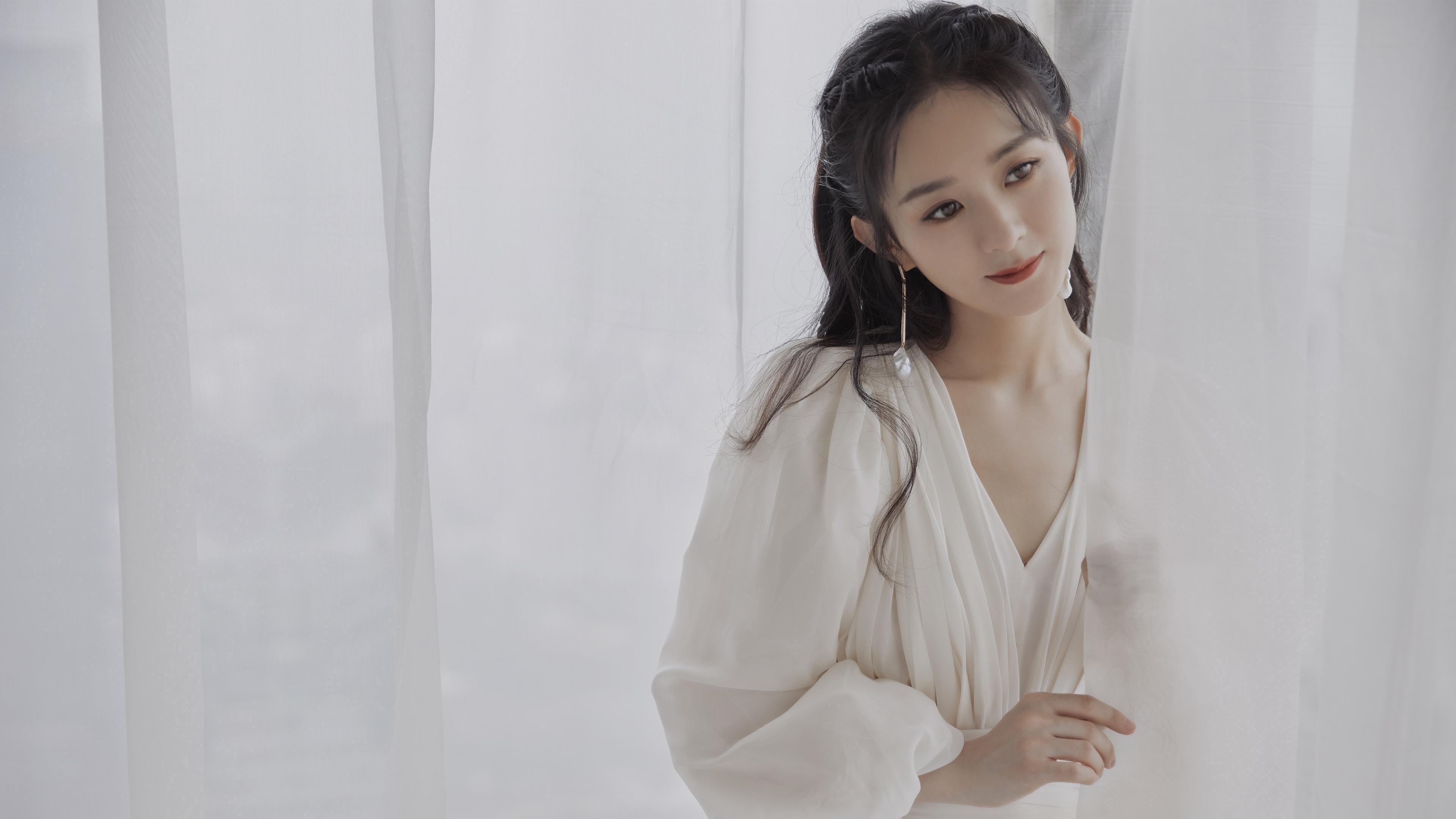 浓眉式统治力,篮网末节逆转终结独行侠连胜势头