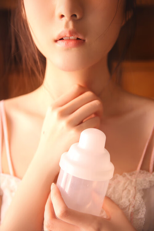 强压之下方显锋芒,克莱末节19分打服新疆魔鬼主场